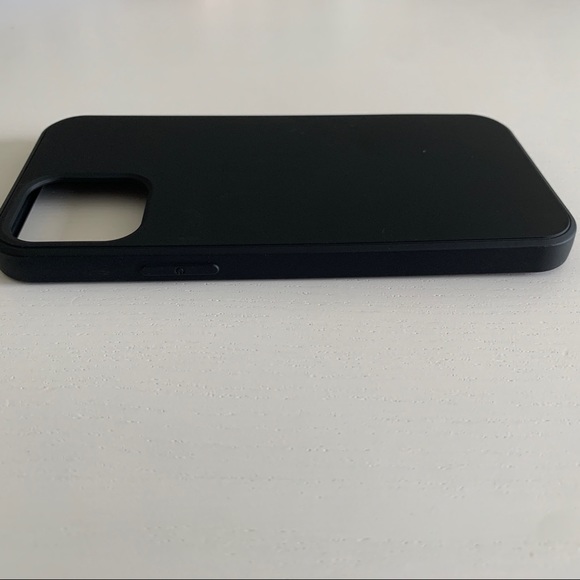 Soft Silicone IPhone 12 / 12 Pro Case - Picture 5 of 8